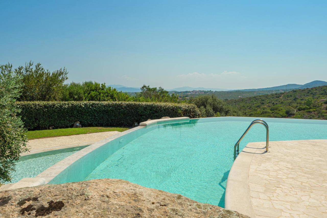 Villetta D'Arancia - Sherdenia Luxury Apartments Santa Marinella Εξωτερικό φωτογραφία